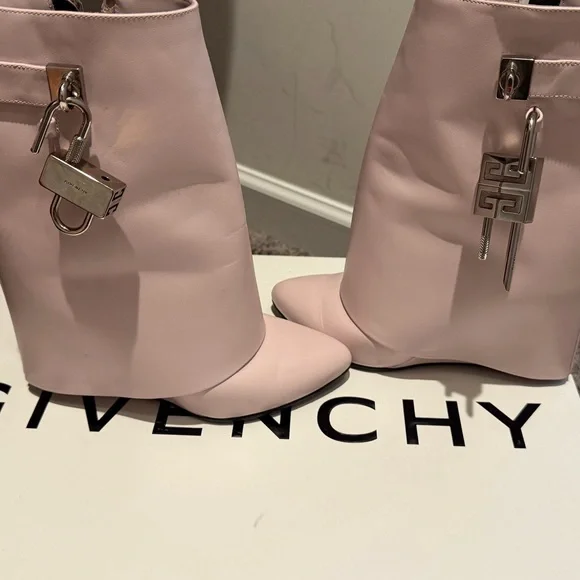 Givenchy Pale Pink Leather Mid-Calf Buckle Ankle Boots - Picture 2 of 3